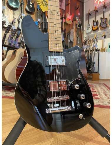 Reverend Descent RA Baritone Black