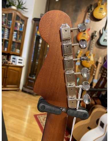 Fender Redondo Player Walnut Fingerboard Candy Apple Red