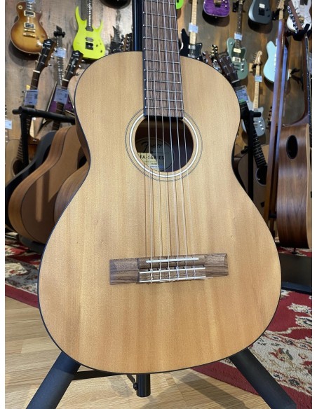 Fender FA-15N 3/4 klassikaline nailonkeeltega kitarr
