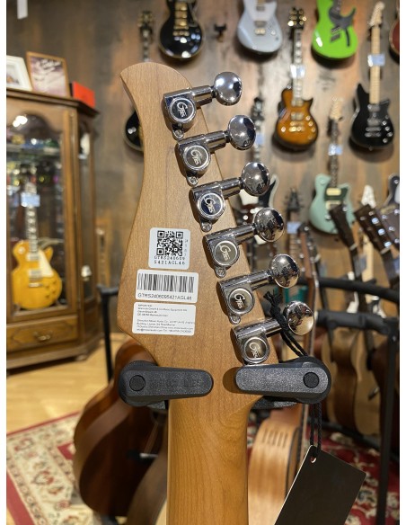 Mooer GTRS Standard 801 Intelligent Guitar Vintage White