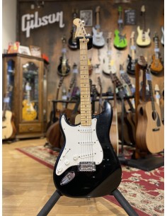 Fender Standard Stratocaster Left-Handed MN Black 2007