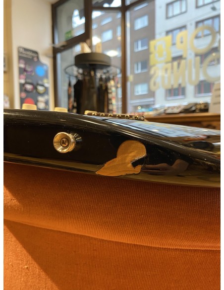 Fender Standard Stratocaster Left-Handed MN Black 2007