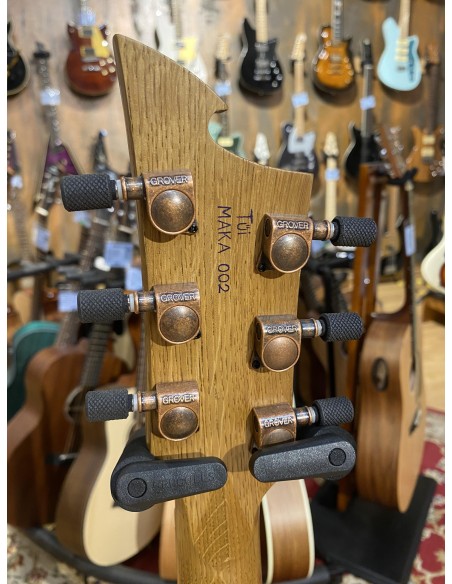 Tüi Instruments Maka