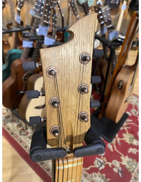 Tüi Instruments Maka