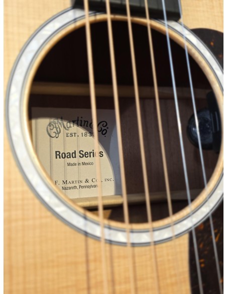 Martin D-10E-02 Road Series 2022
