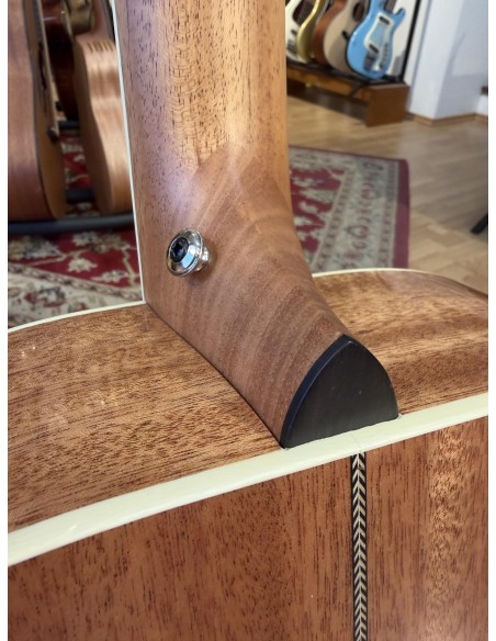 Furch Vintage 2 D-SM a w/LR Baggs EAS-VTC