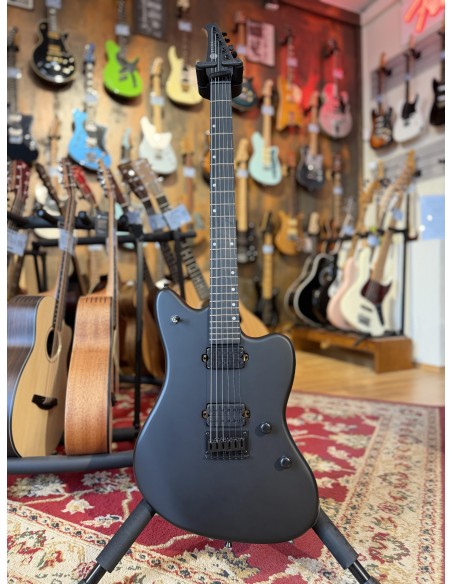 Spira J-400 Satin Black Baritone