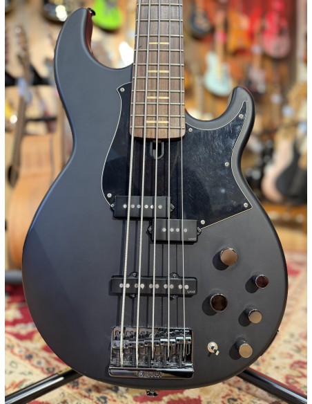 Yamaha Broad Bass BB735A Black Satin 2021