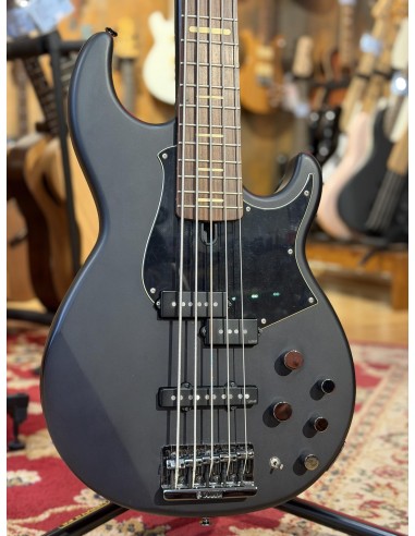 Yamaha Broad Bass BB735A Black Satin 2021