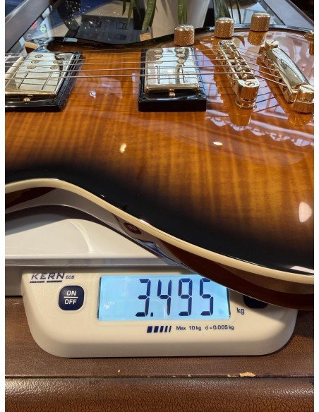Reverend Roundhouse RA Coffee Burst