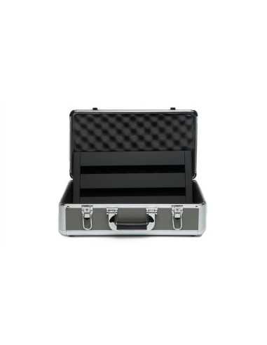 Pedaltrain Metro 16 Pedalboard with Hard Case